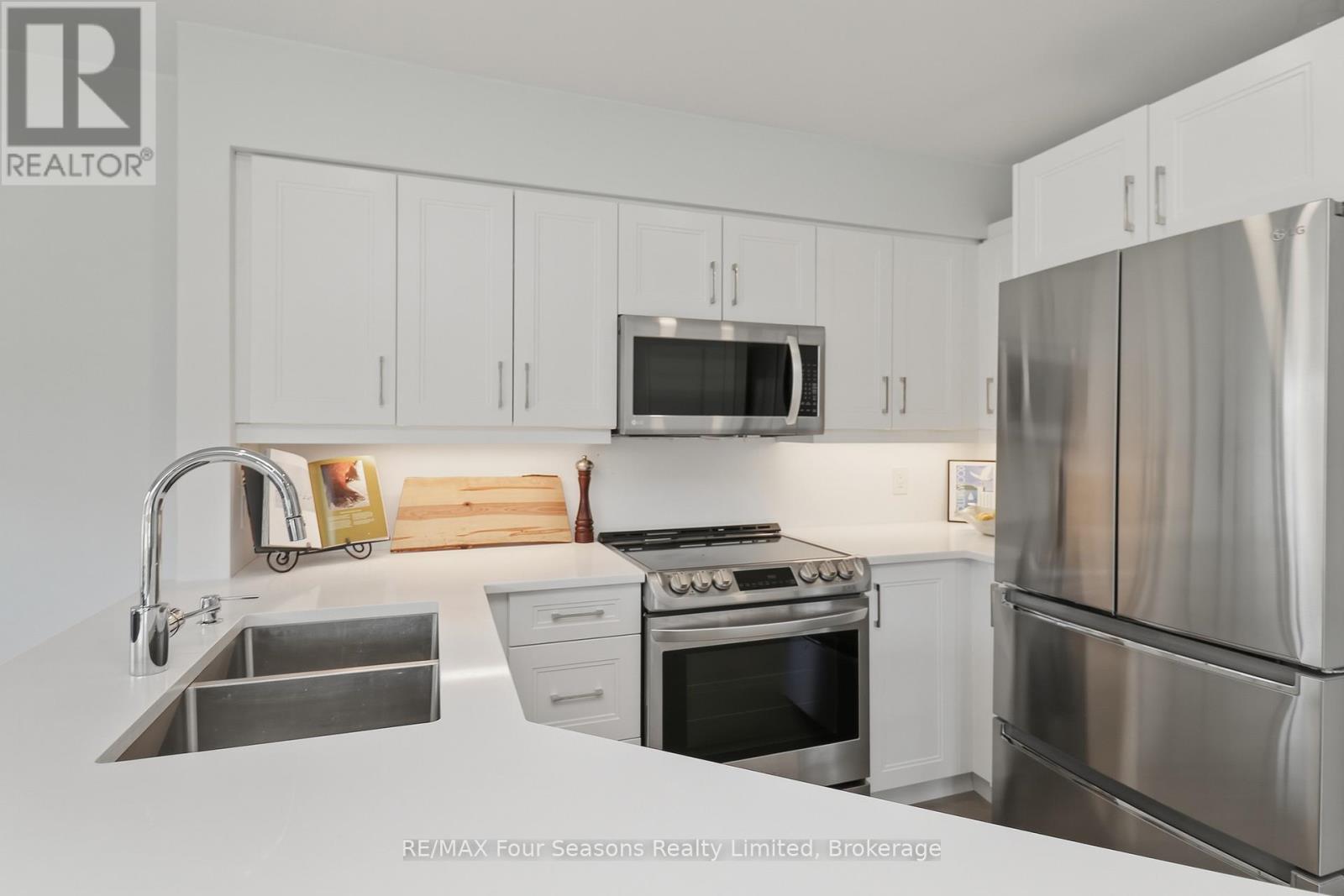 835 Suncrest Circle, Collingwood, Ontario  L9Y 5C7 - Photo 33 - S13041774