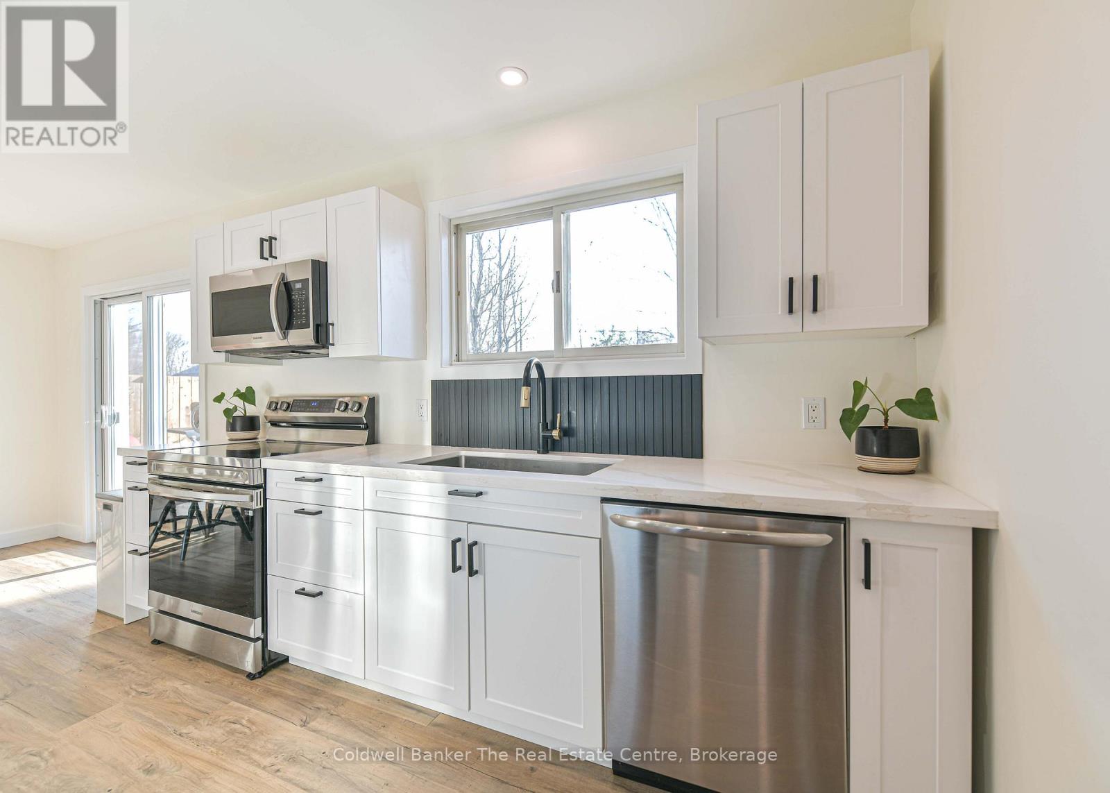 355 Louise Street, Gravenhurst, Ontario  P1P 1E1 - Photo 13 - X13040482