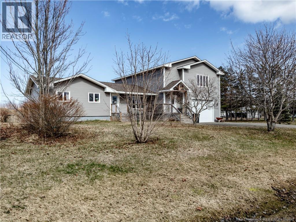 18 Louis-Bourg Road, Bouctouche, New Brunswick  E4S 3N7 - Photo 2 - NB136485