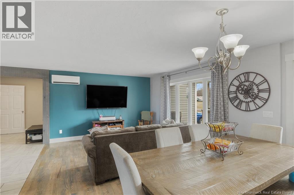 18 Louis-Bourg Road, Bouctouche, New Brunswick  E4S 3N7 - Photo 7 - NB136485