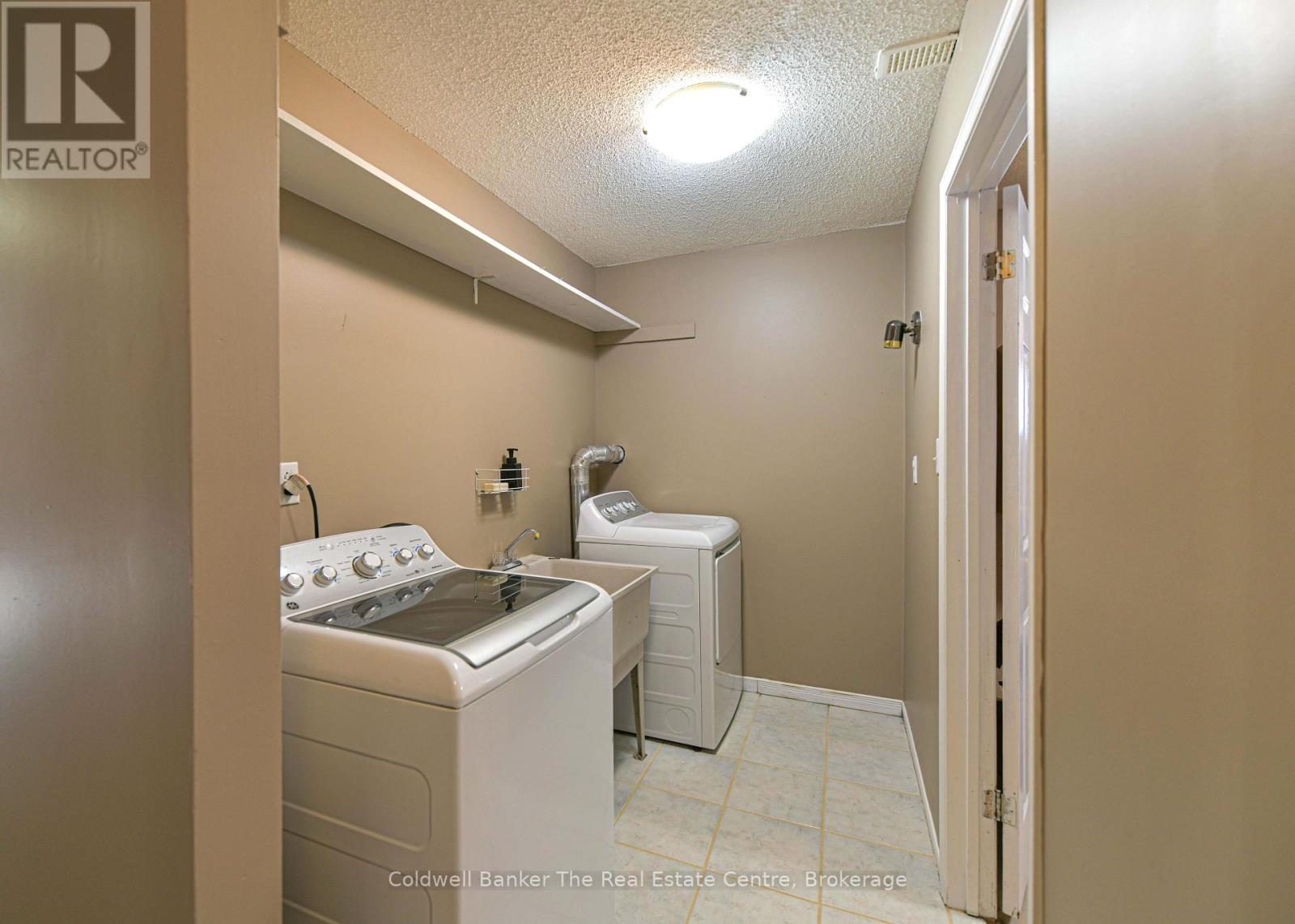 355 Louise Street, Gravenhurst, Ontario  P1P 1E1 - Photo 36 - X13040482