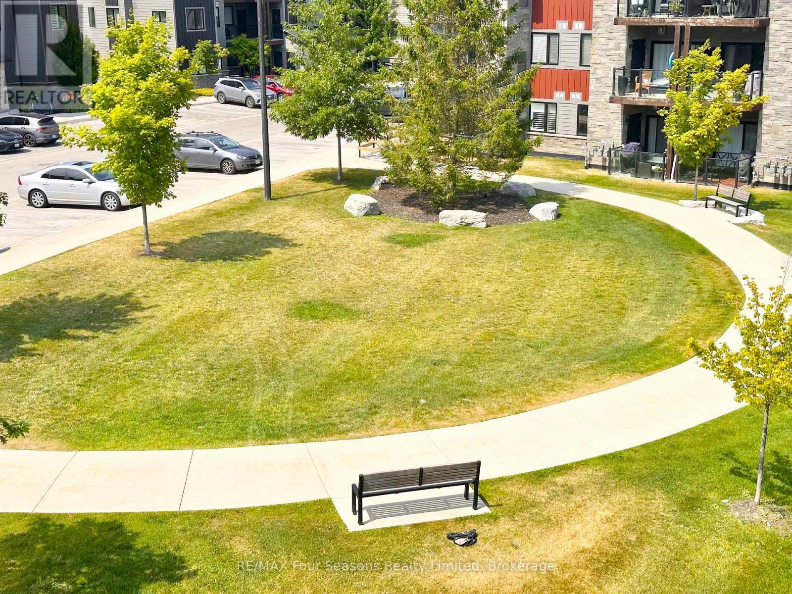 303 - 10 Beausoleil Lane, Blue Mountains, Ontario  L9Y 2X5 - Photo 12 - X13041542