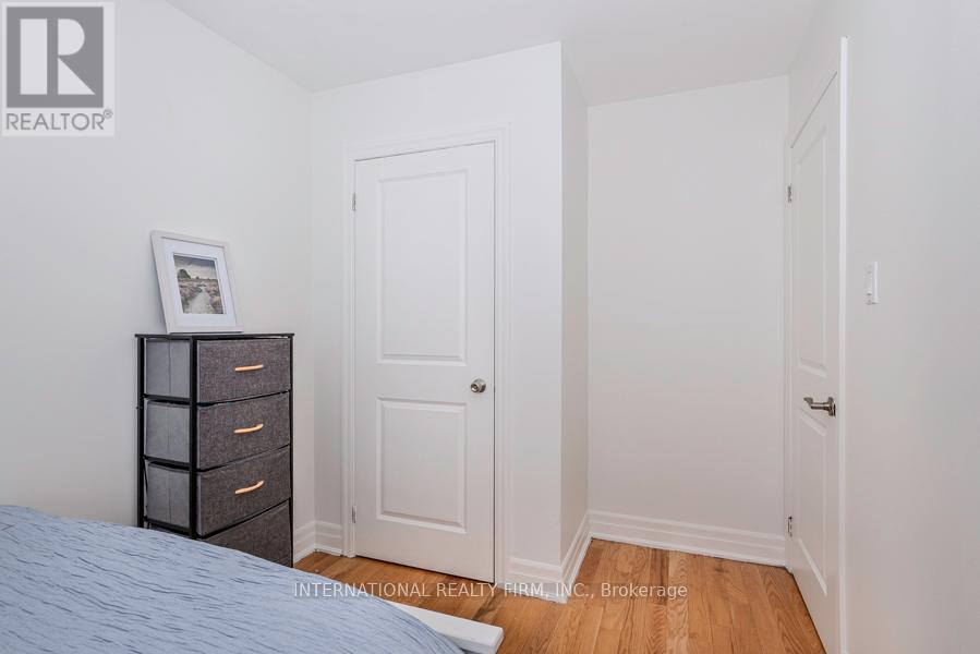 28 Camps Lane, Toronto, Ontario  M1E 0B2 - Photo 12 - E13038830