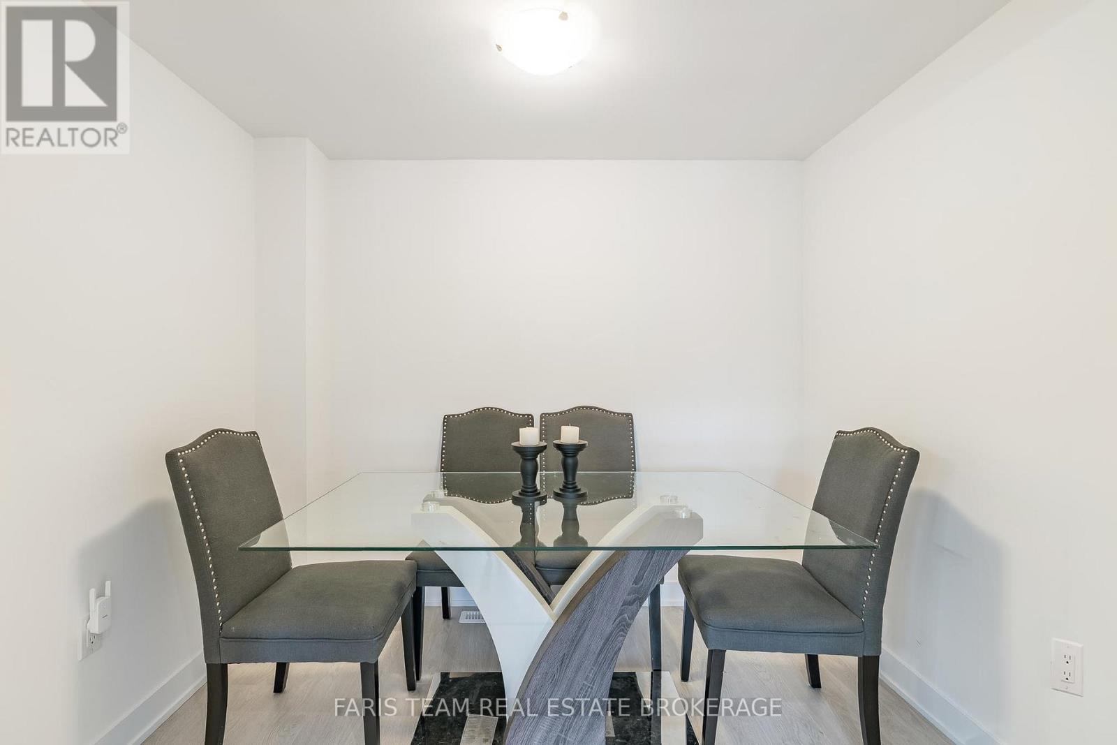 34 Hay Lane, Barrie, Ontario  L9J 0V5 - Photo 13 - S12903670