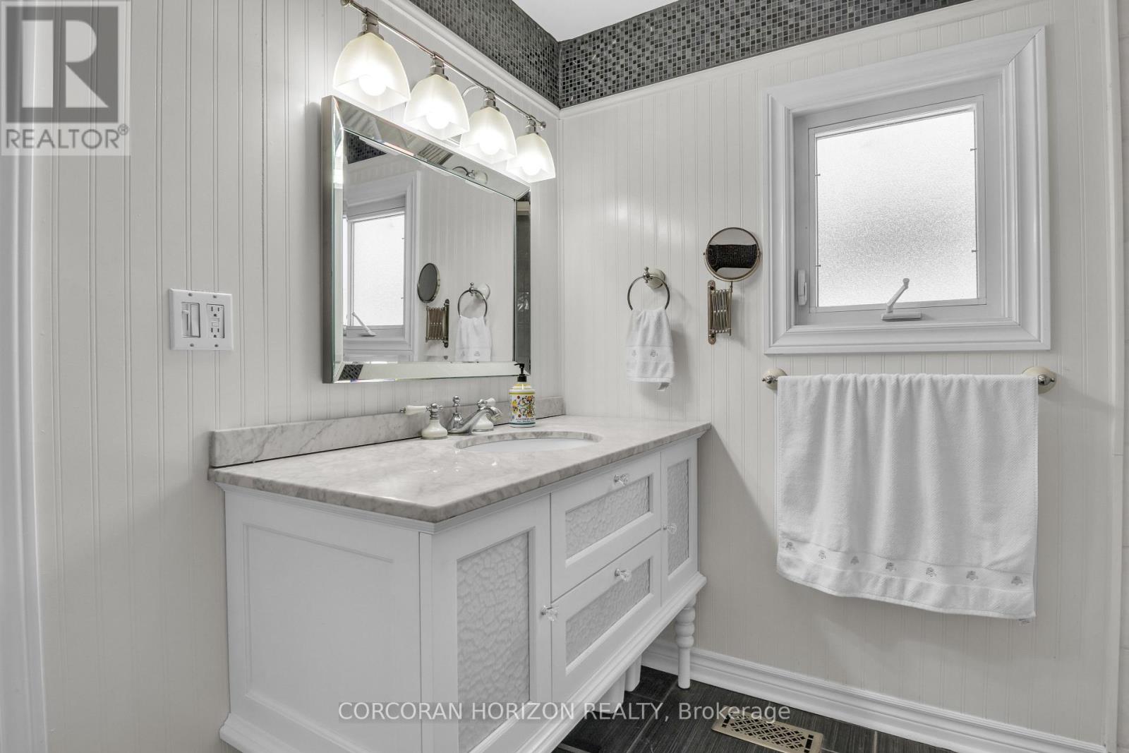 443 Duke Street, Waterloo, Ontario  N3H 3S9 - Photo 35 - X13042358