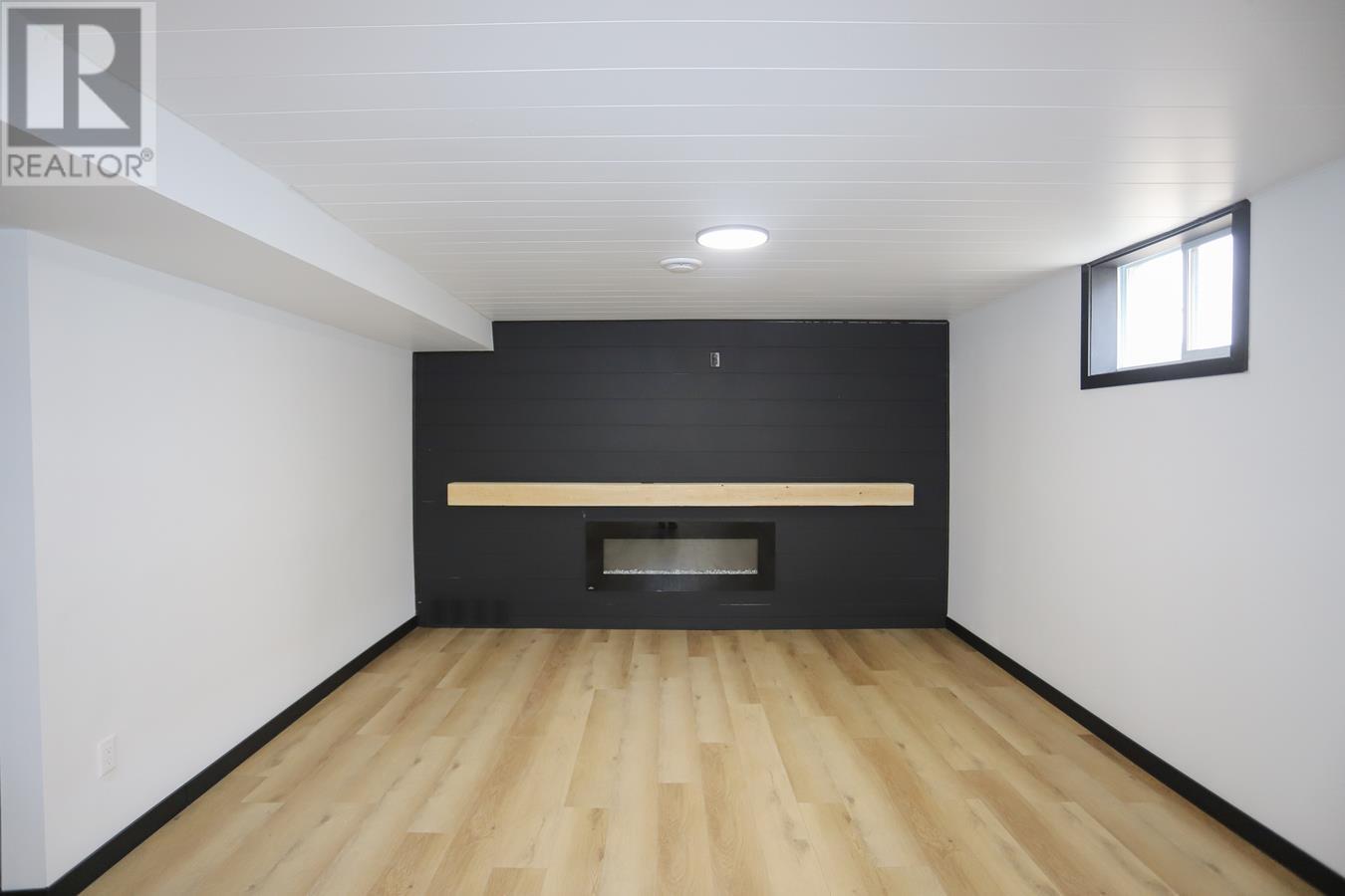 35 Pozzebon Cres, Sault Ste. Marie, Ontario  P6C 6A7 - Photo 31 - SM260759