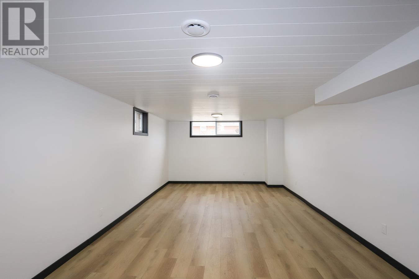 35 Pozzebon Cres, Sault Ste. Marie, Ontario  P6C 6A7 - Photo 32 - SM260759