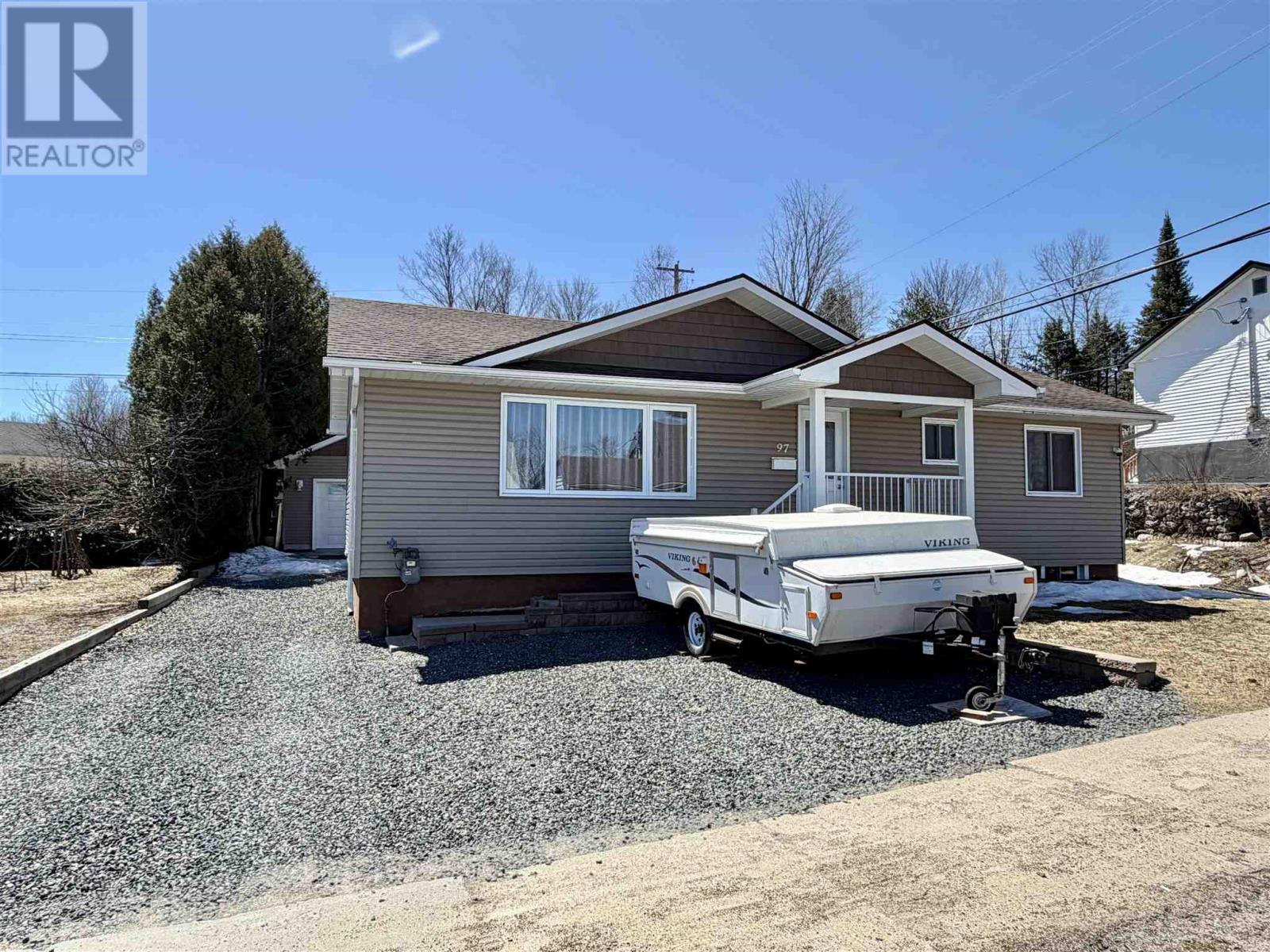 97 Hutchison Ave, Elliot Lake, Ontario  P5A 1W9 - Photo 34 - SM260769