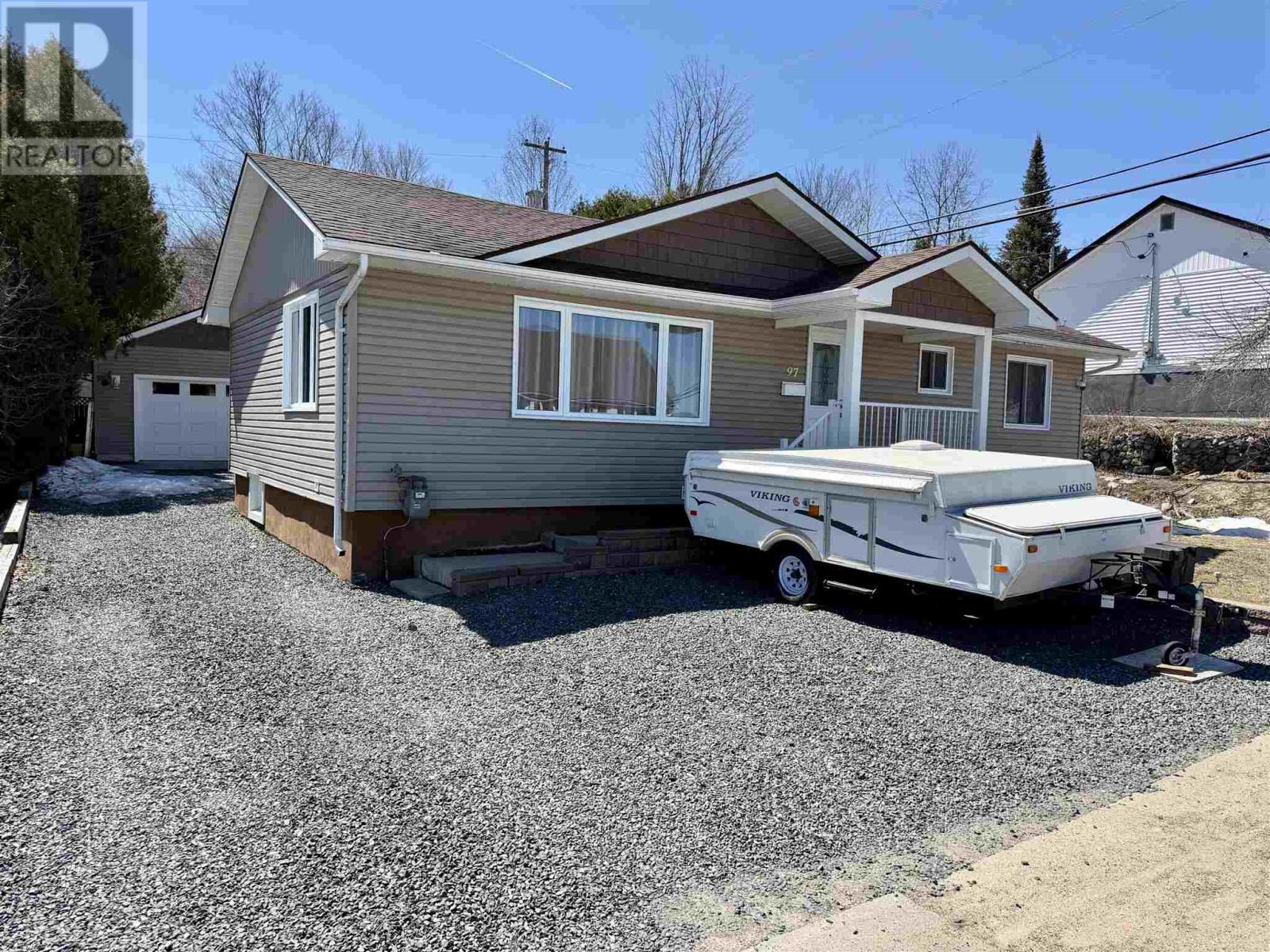 97 Hutchison Ave, Elliot Lake, Ontario  P5A 1W9 - Photo 1 - SM260769
