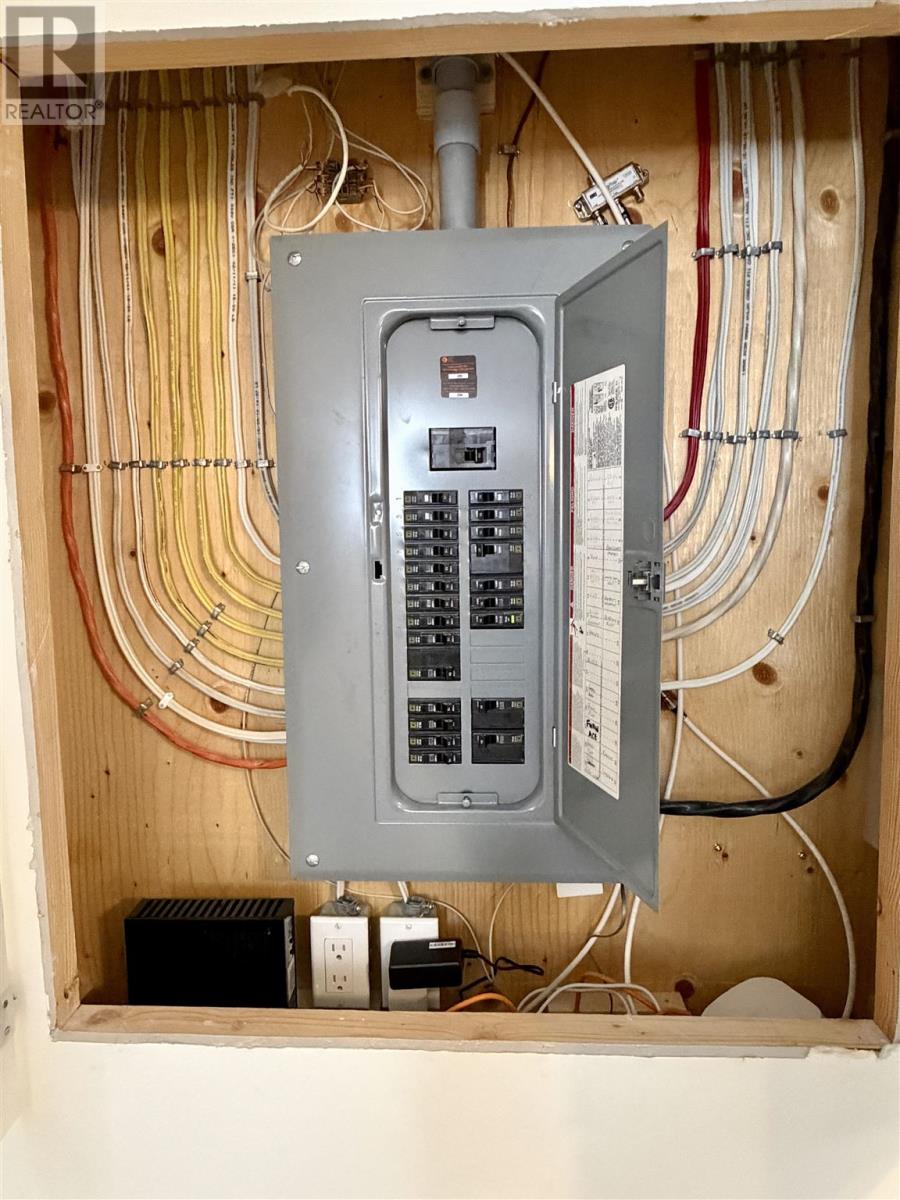 97 Hutchison Ave, Elliot Lake, Ontario  P5A 1W9 - Photo 33 - SM260769