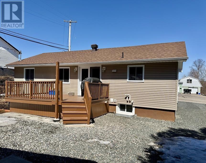 97 Hutchison Ave, Elliot Lake, Ontario  P5A 1W9 - Photo 43 - SM260769