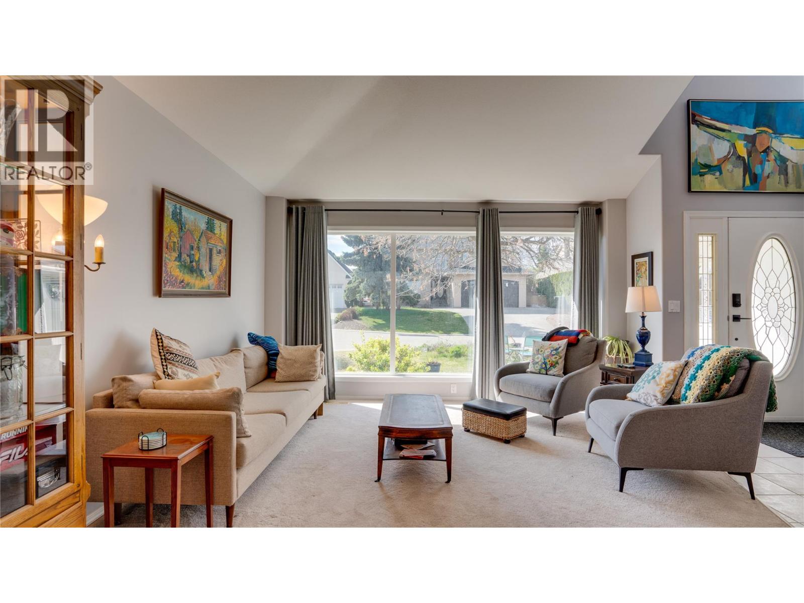 709 Cavalier Court, Vernon, British Columbia  V1T 9M6 - Photo 14 - 10384062