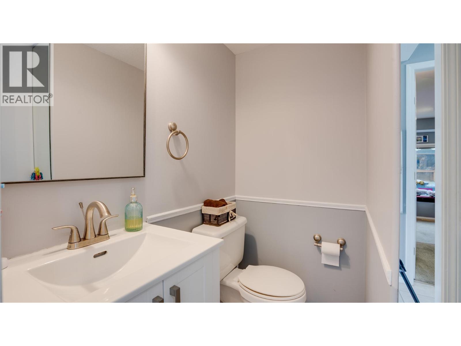 709 Cavalier Court, Vernon, British Columbia  V1T 9M6 - Photo 19 - 10384062