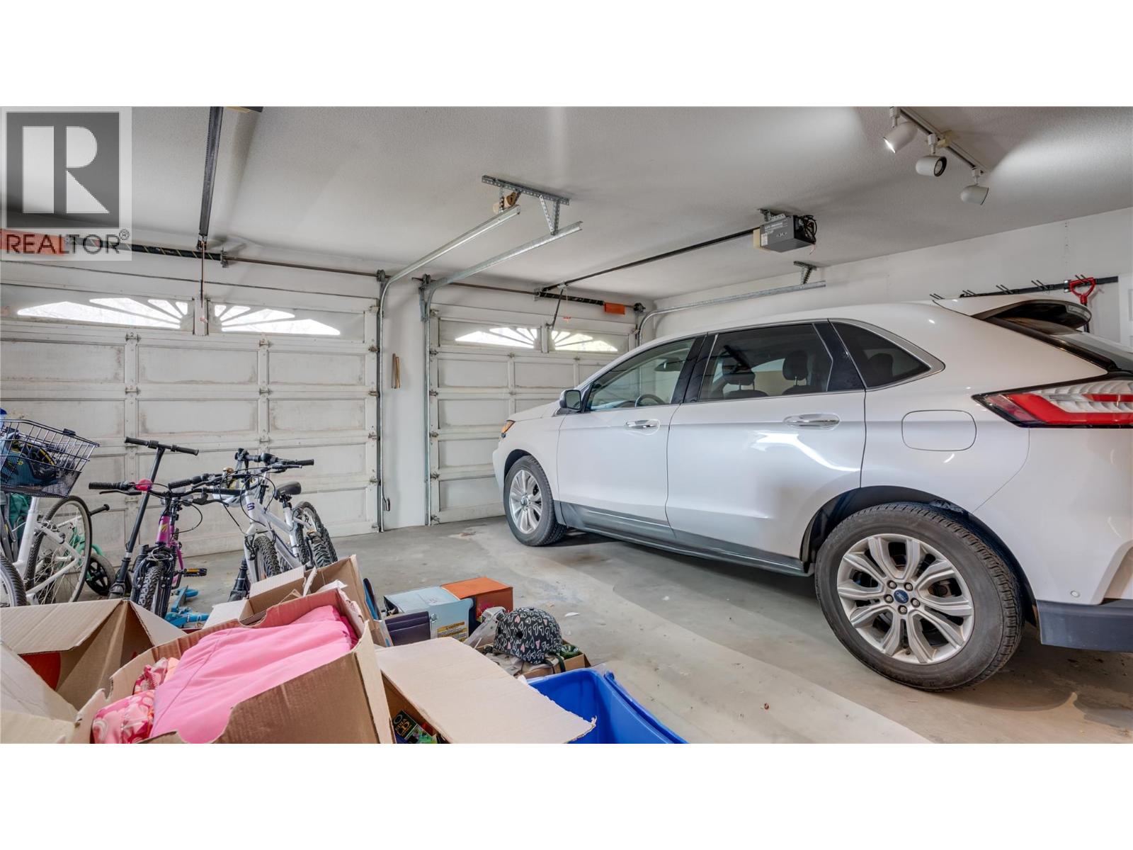 709 Cavalier Court, Vernon, British Columbia  V1T 9M6 - Photo 39 - 10384062