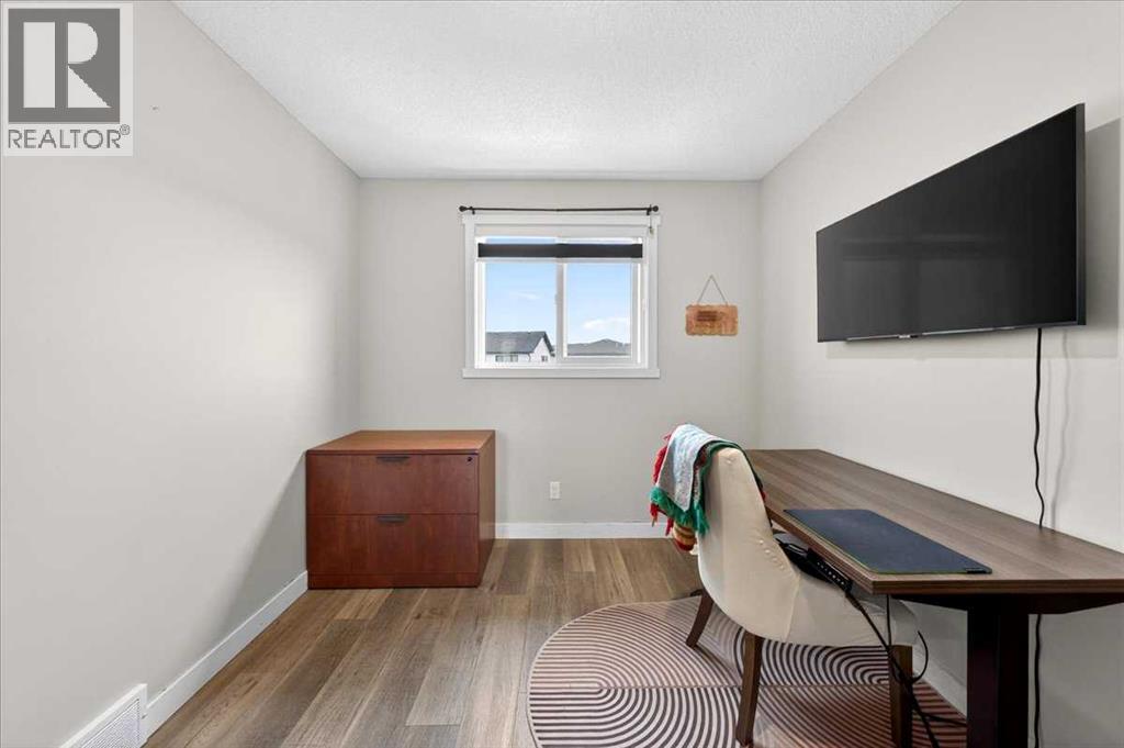 1325 Walden Drive Se, Calgary, Alberta  T2X 2H6 - Photo 17 - A2305024