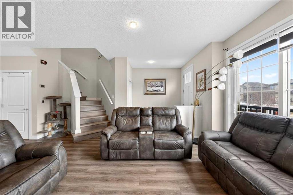 1325 Walden Drive Se, Calgary, Alberta  T2X 2H6 - Photo 7 - A2305024