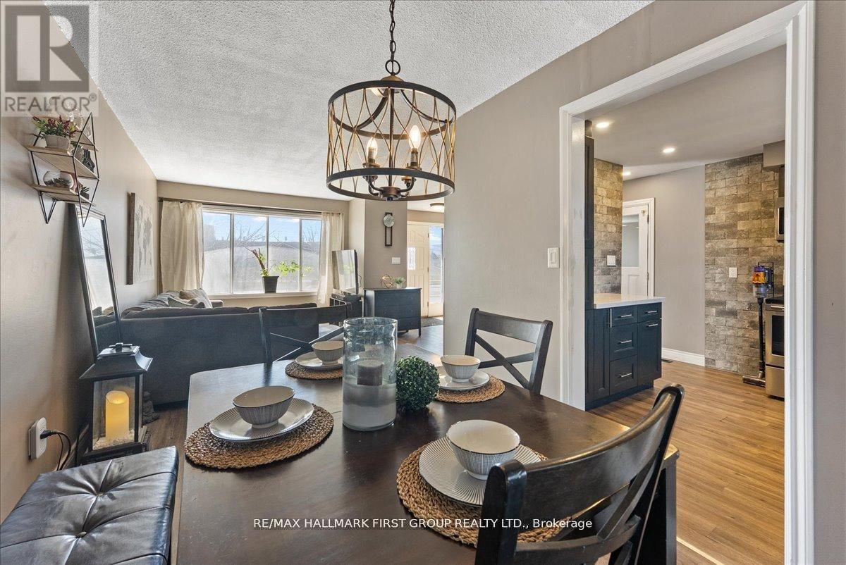 398 Dean Avenue, Oshawa, Ontario  L1H 3E2 - Photo 11 - E13042502