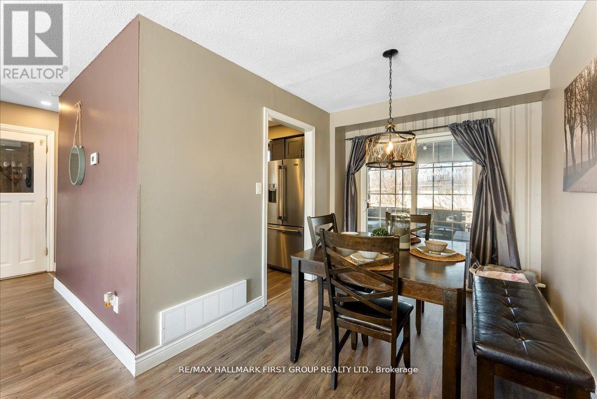 398 Dean Avenue, Oshawa, Ontario  L1H 3E2 - Photo 7 - E13042502