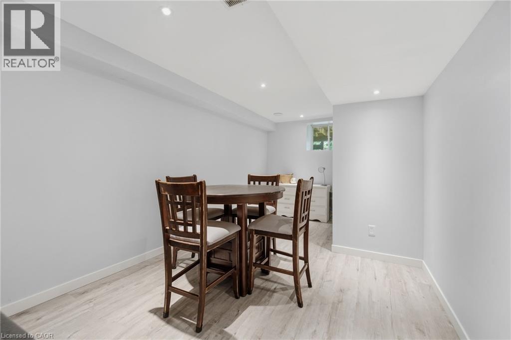 7 Gibson Place Unit# 26, St. Catharines, Ontario  L2R 0A3 - Photo 36 - 40824071