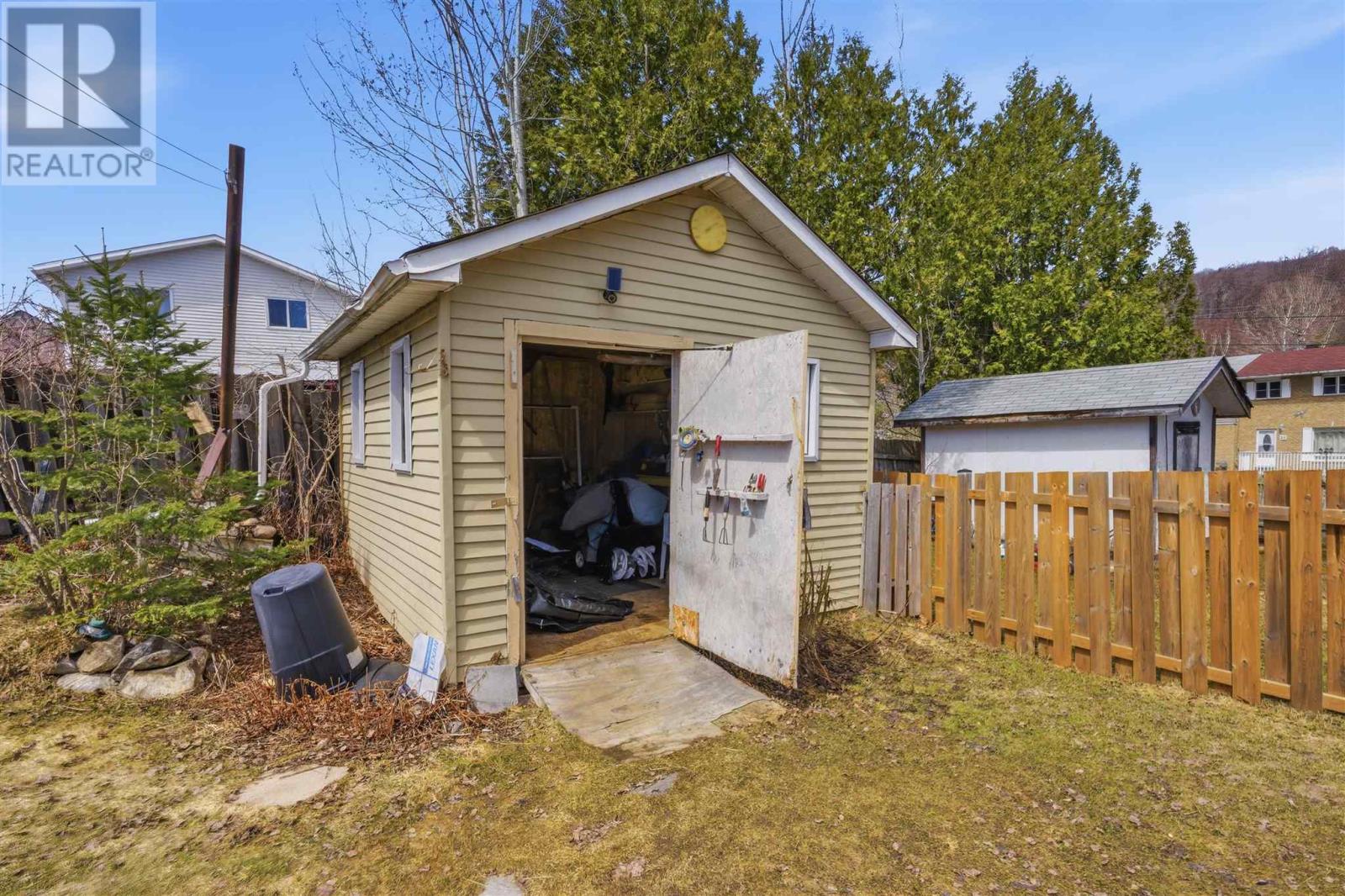 63 Lachance Pl, Elliot Lake, Ontario  P5A 3B9 - Photo 32 - SM260778