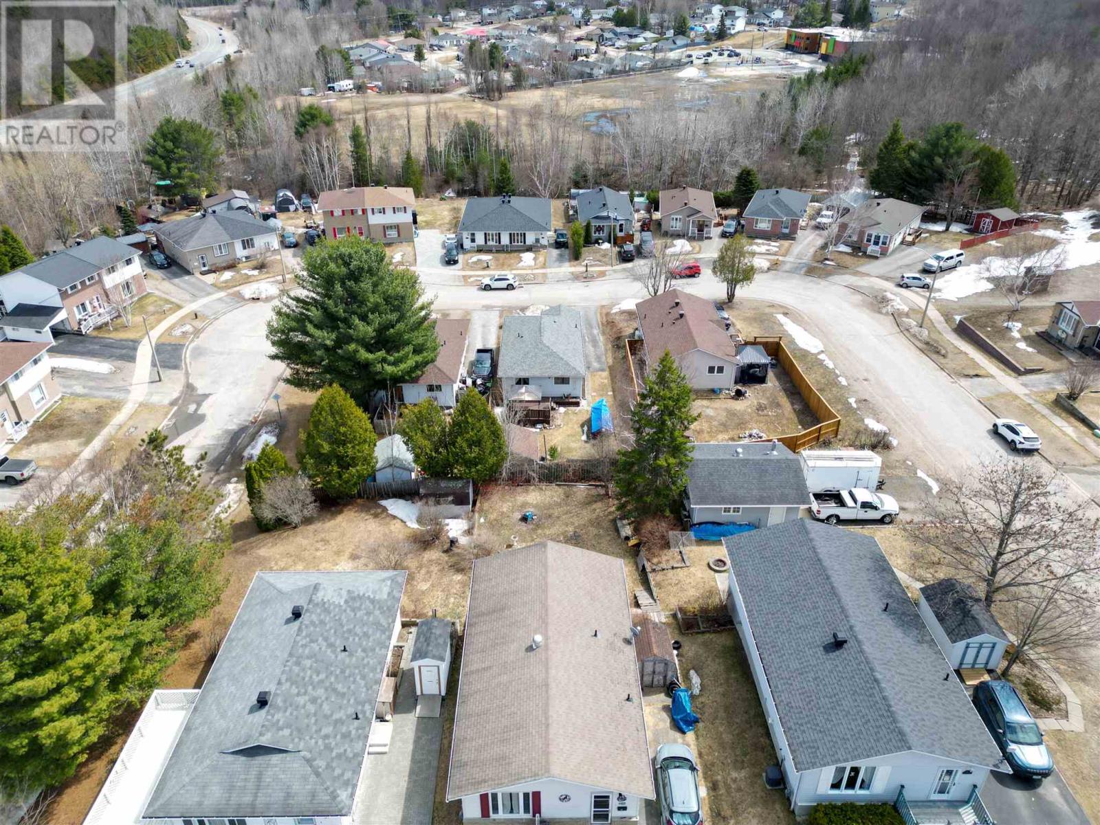 63 Lachance Pl, Elliot Lake, Ontario  P5A 3B9 - Photo 38 - SM260778