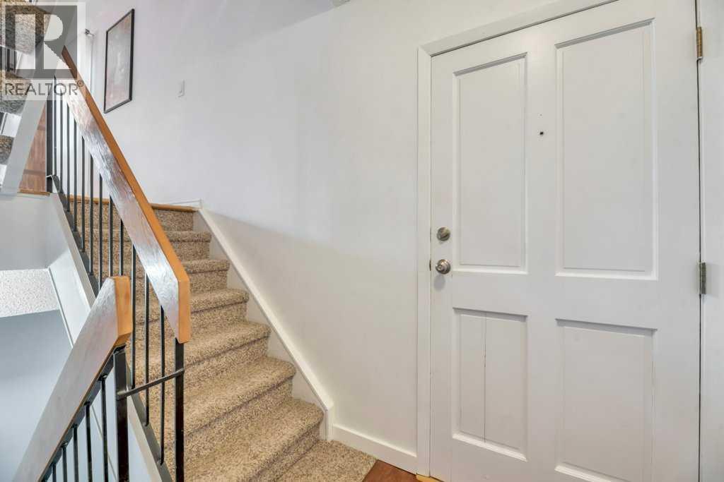 11, 700 Ranch Estates Place Nw, Calgary, Alberta  T3G 1M3 - Photo 2 - A2304791