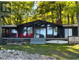 686 GRAND ISLAND, Kawartha Lakes, Ontario