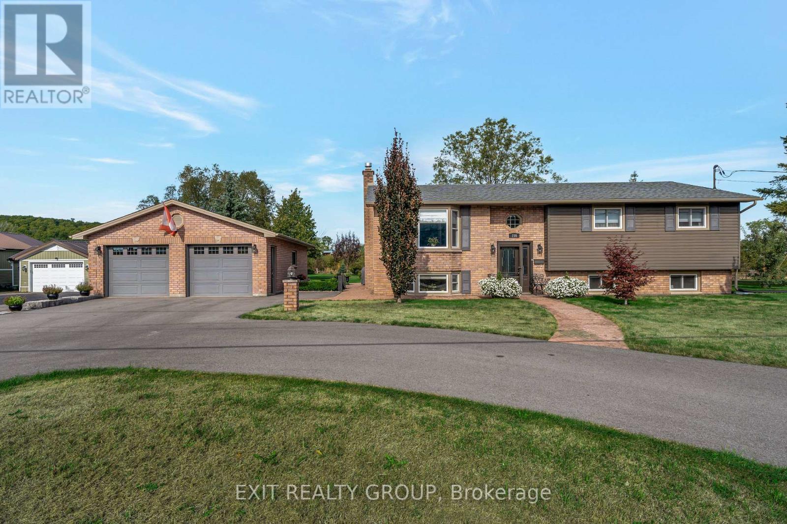 256 SOUTH TRENT STREET, Quinte West, Ontario