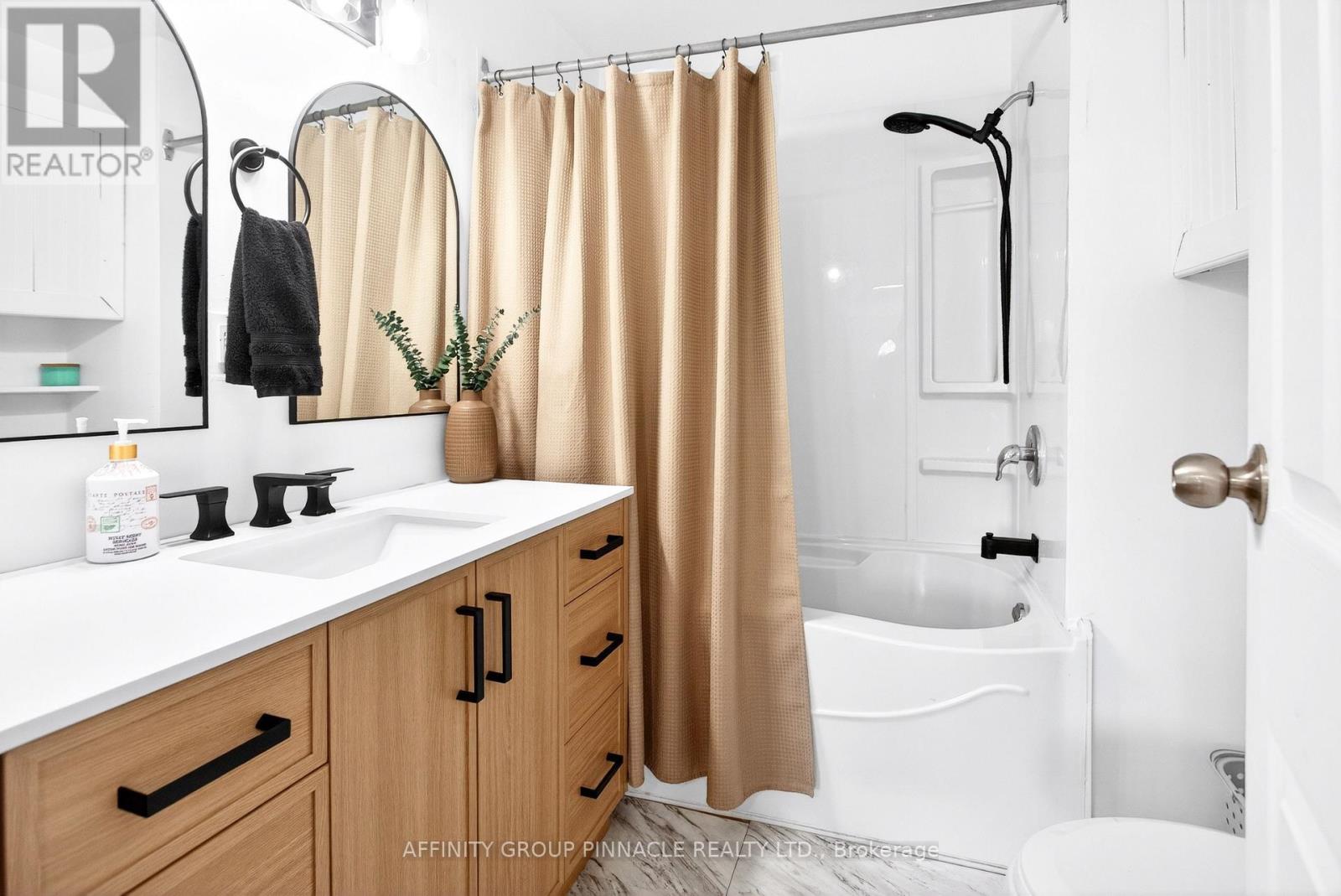 8 Mary Street W, Kawartha Lakes, Ontario  K0L 2W0 - Photo 13 - X13042550