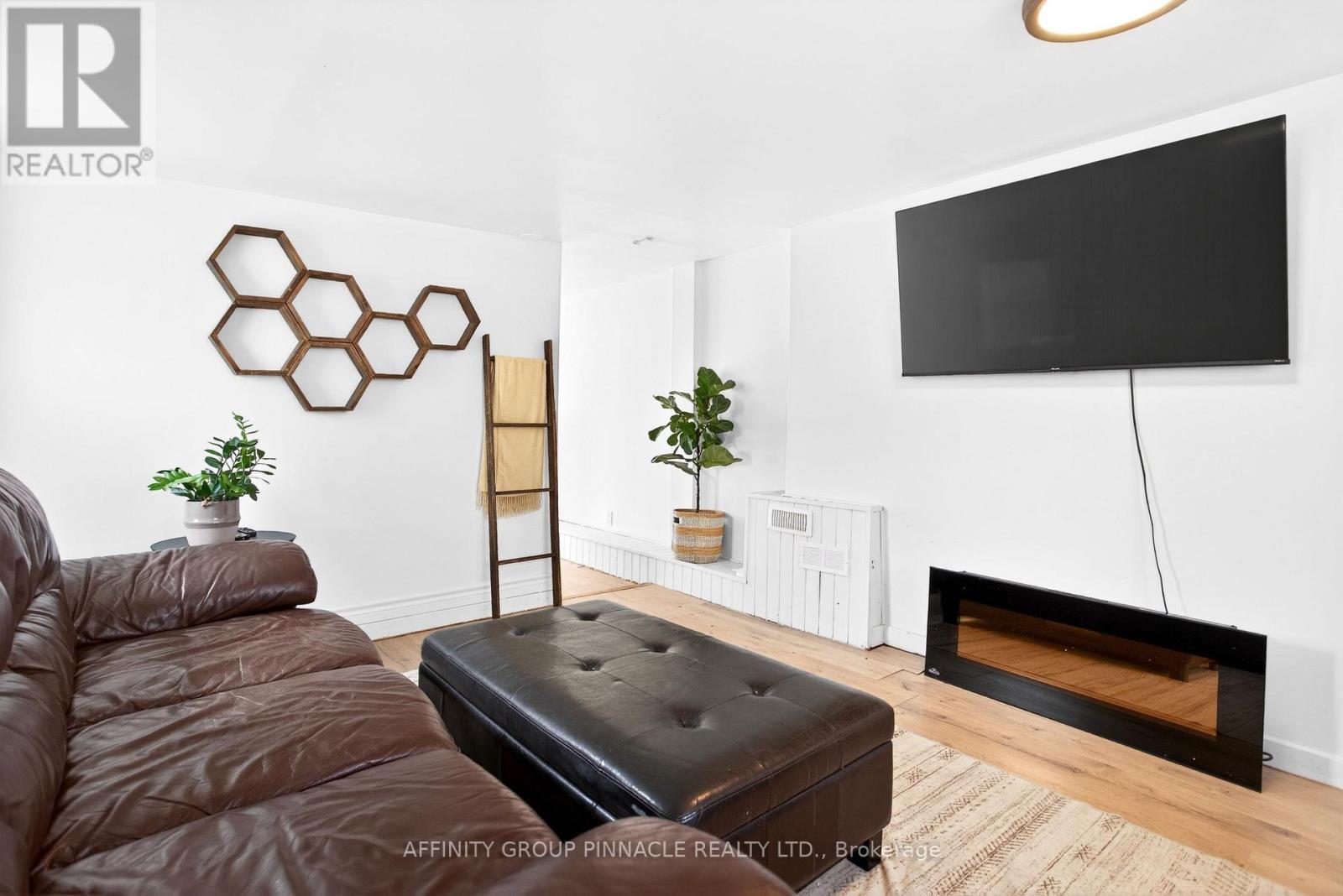 8 Mary Street W, Kawartha Lakes, Ontario  K0L 2W0 - Photo 18 - X13042550