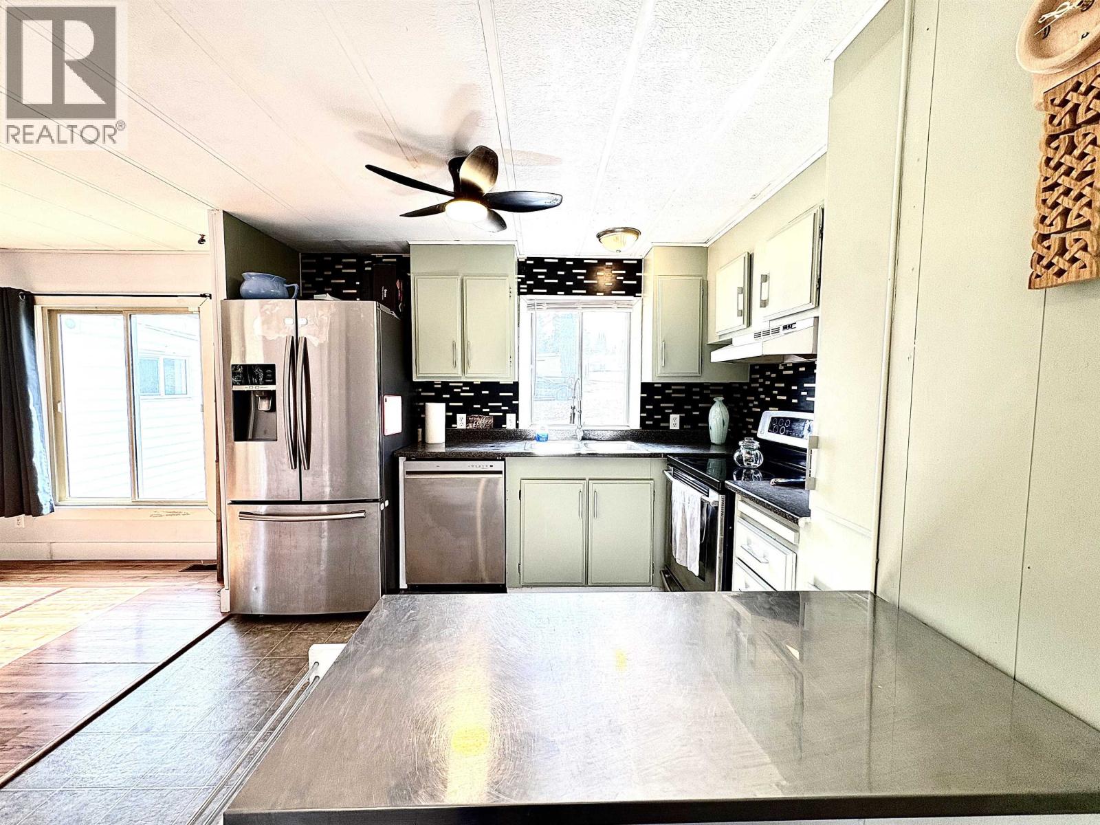 3952 Diamond Drive, Prince George, British Columbia  V2K 3M4 - Photo 3 - R3115608