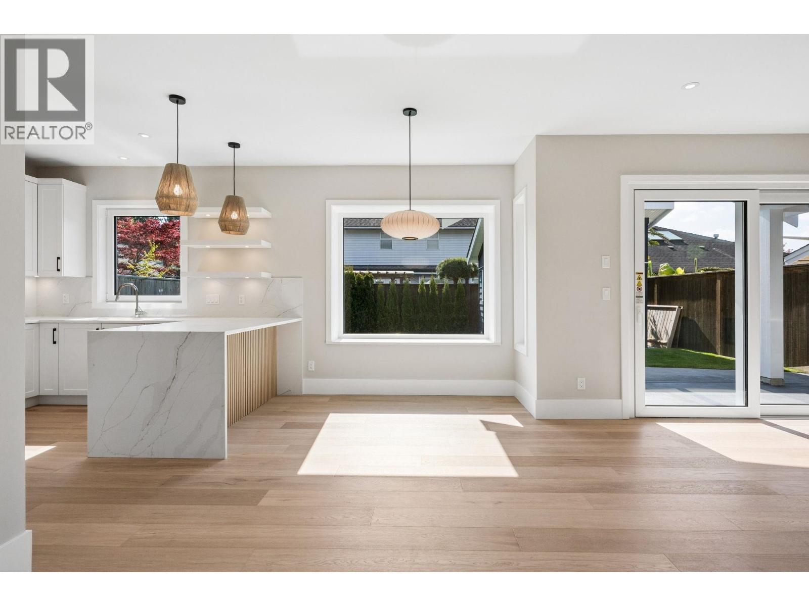 5198 Westminster Avenue, Delta, British Columbia  V4K 2J2 - Photo 2 - R3114135