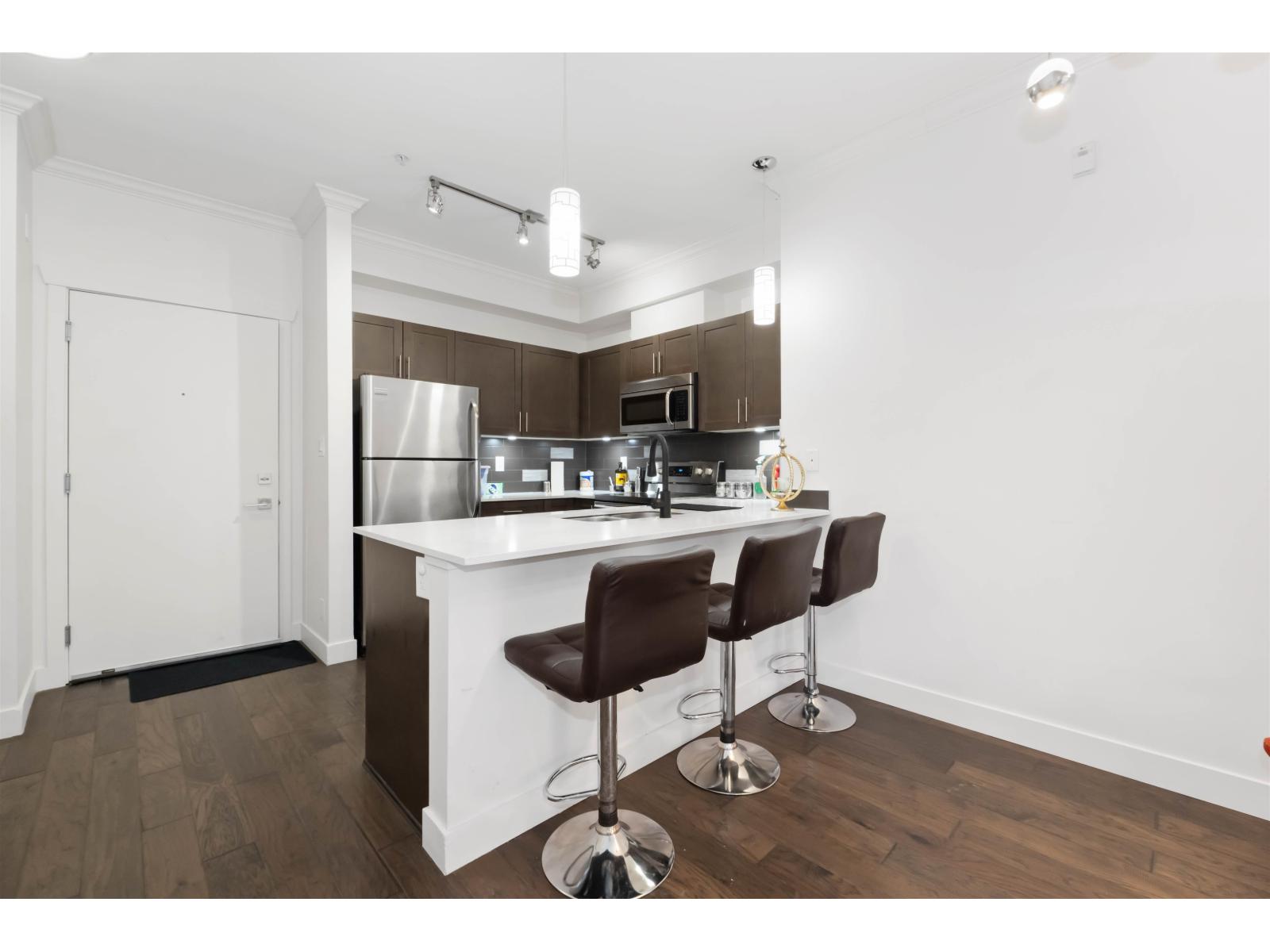 111 13468 King George Boulevard, Surrey, British Columbia  V3T 0B5 - Photo 17 - R3110073