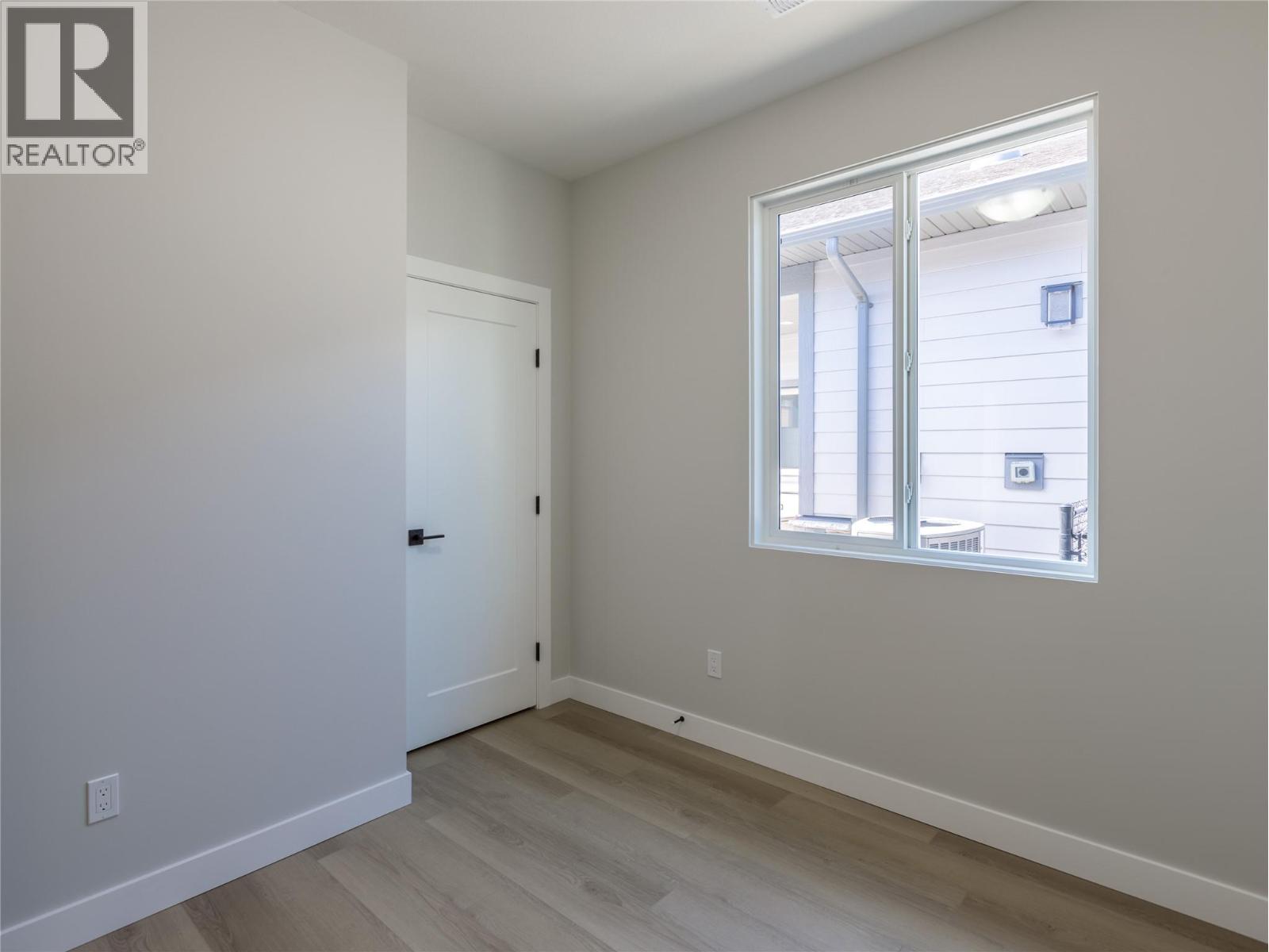 602 Nighthawk Avenue, Vernon, British Columbia  V1H 2A1 - Photo 33 - 10384637