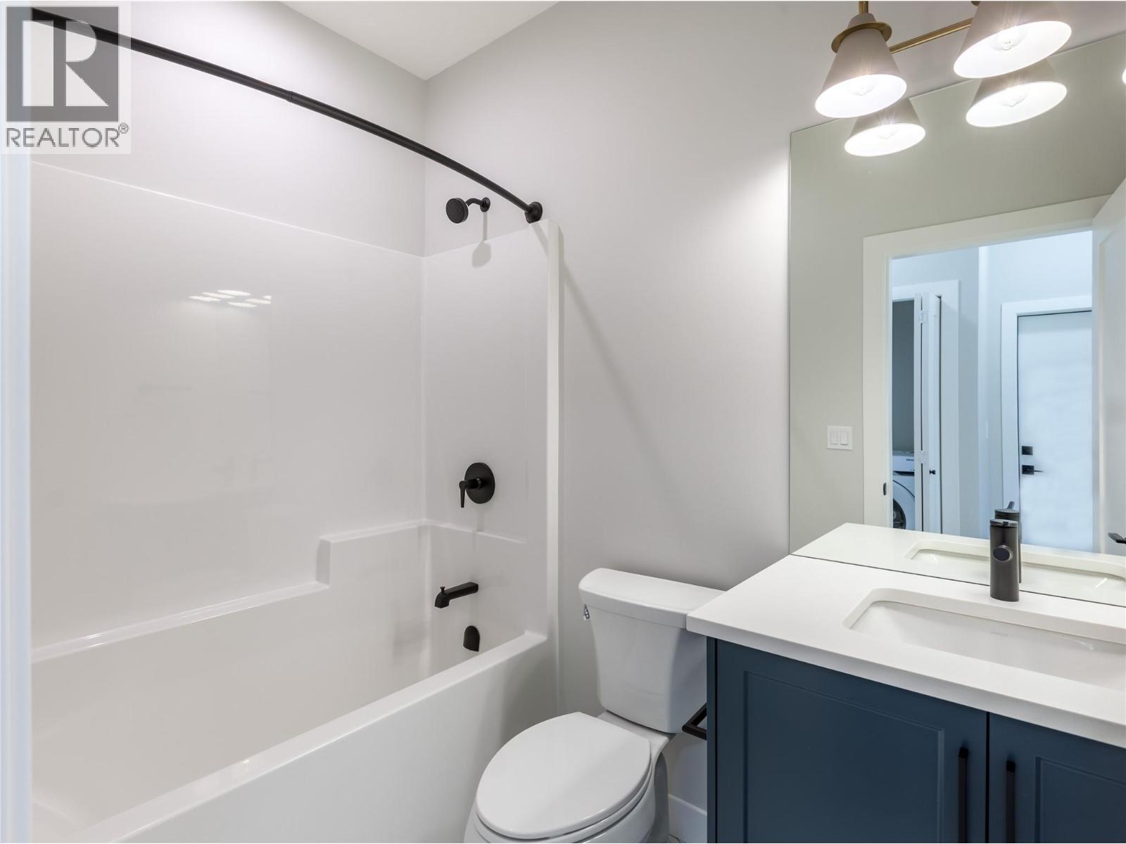 602 Nighthawk Avenue, Vernon, British Columbia  V1H 2A1 - Photo 31 - 10384637