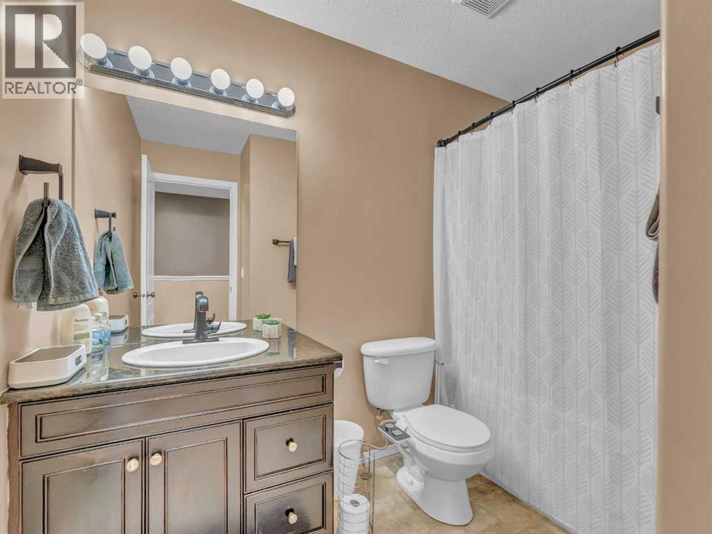368 Northlands Pointe Ne, Medicine Hat, Alberta  T1C 0C4 - Photo 21 - A2304792