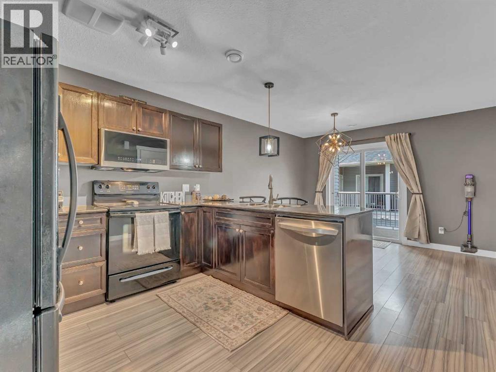 368 Northlands Pointe Ne, Medicine Hat, Alberta  T1C 0C4 - Photo 7 - A2304792