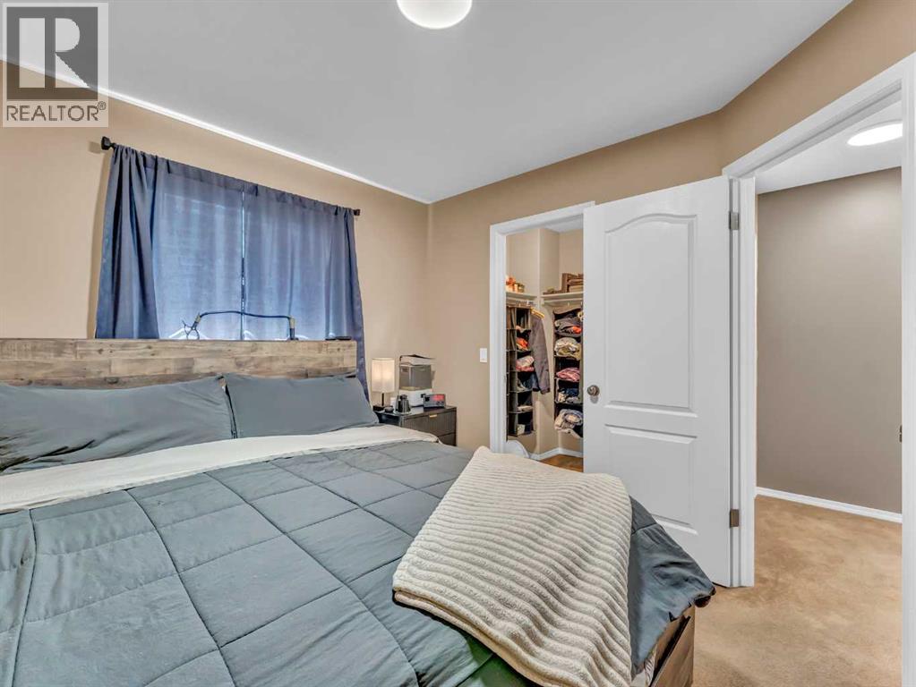 368 Northlands Pointe Ne, Medicine Hat, Alberta  T1C 0C4 - Photo 19 - A2304792