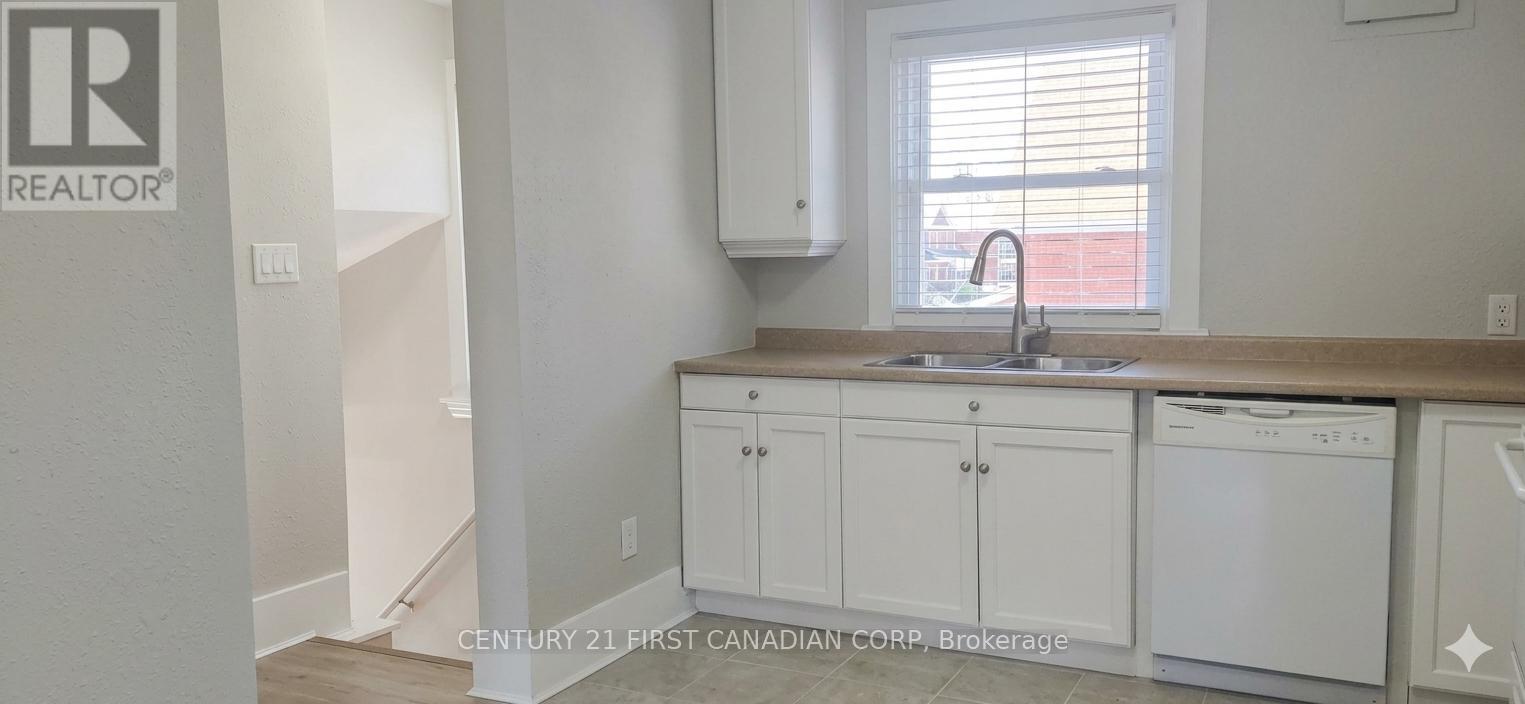 A - 59 Fifth Avenue, St. Thomas, Ontario  N5R 4C7 - Photo 6 - X13042504