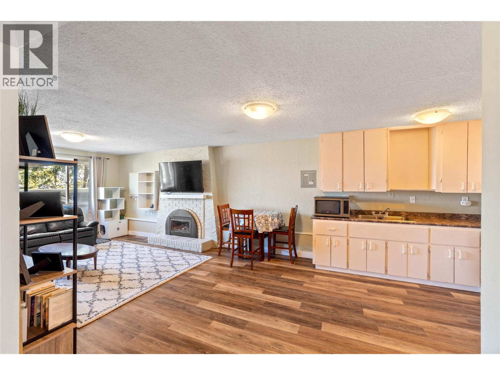 890 Gleneagles Drive, Kamloops, British Columbia  V2E 1K3 - Photo 28 - 10384800