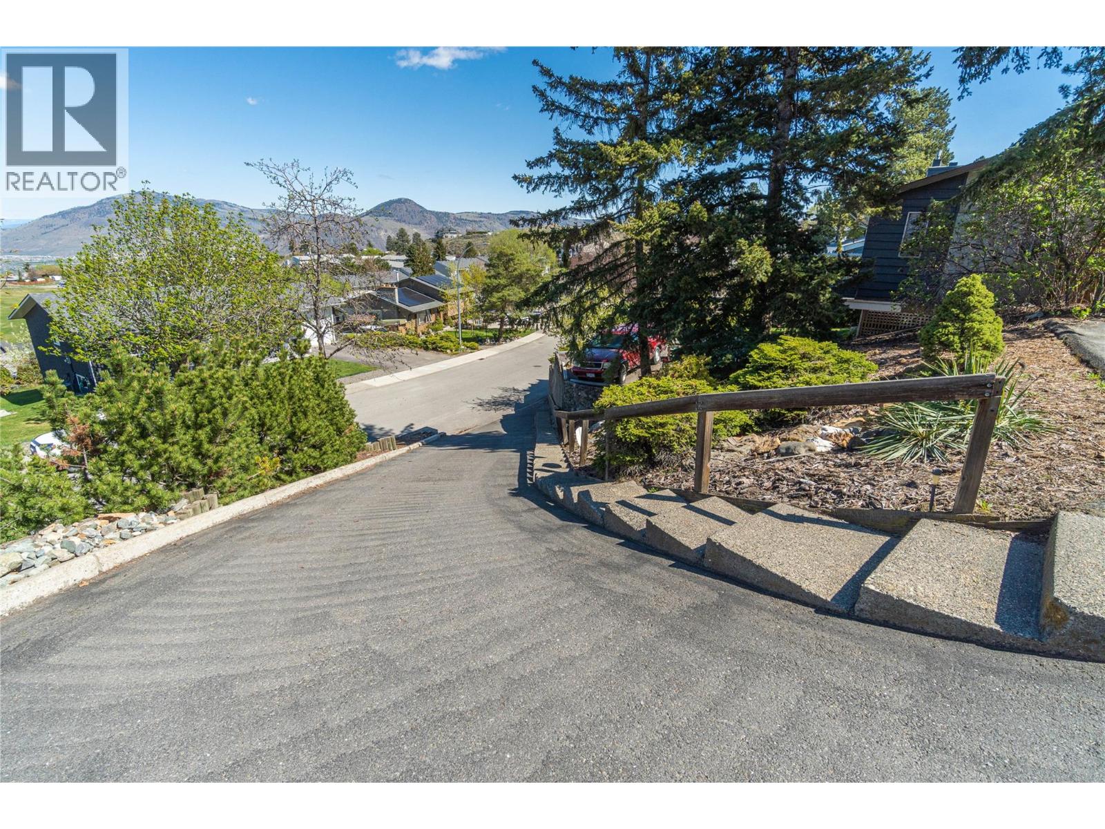 890 Gleneagles Drive, Kamloops, British Columbia  V2E 1K3 - Photo 48 - 10384800