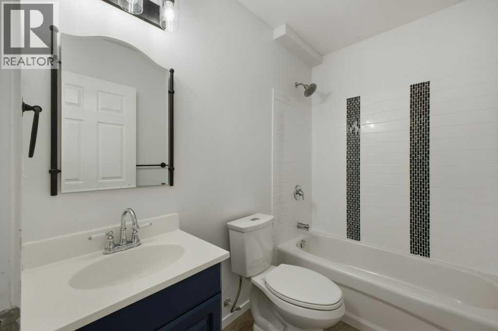 32 Hunter Road, Sylvan Lake, Alberta  T4S 2L6 - Photo 31 - A2302914