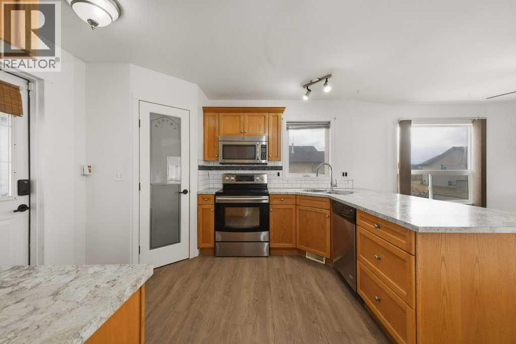 32 Hunter Road, Sylvan Lake, Alberta  T4S 2L6 - Photo 18 - A2302914