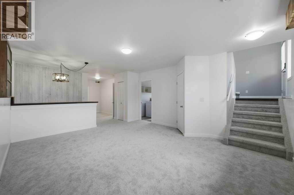 32 Hunter Road, Sylvan Lake, Alberta  T4S 2L6 - Photo 27 - A2302914