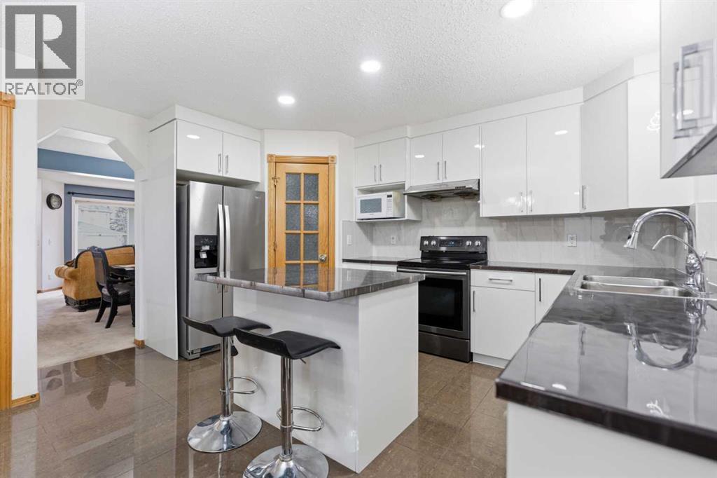 83 Coral Springs Grove Ne, Calgary, Alberta  T3J 3T7 - Photo 8 - A2296100