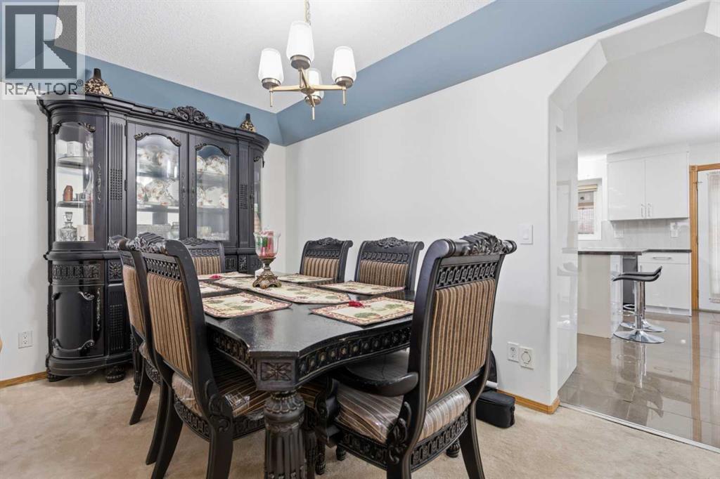 83 Coral Springs Grove Ne, Calgary, Alberta  T3J 3T7 - Photo 5 - A2296100