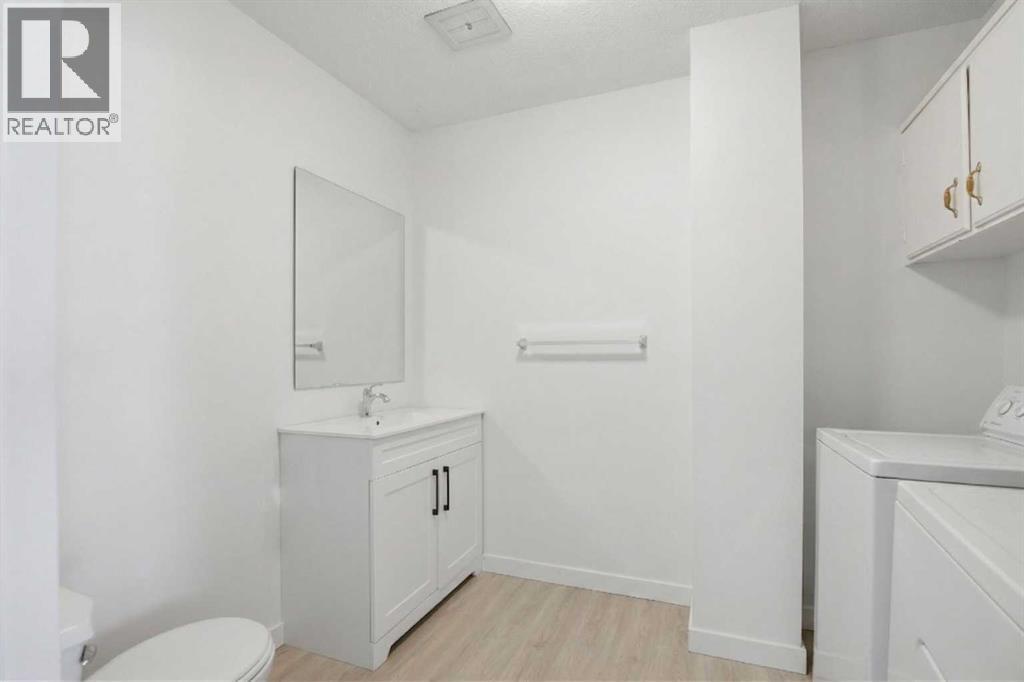 6335 24 Avenue NE, Calgary, Alberta  T1Y 2C5 - Photo 12 - A2301860