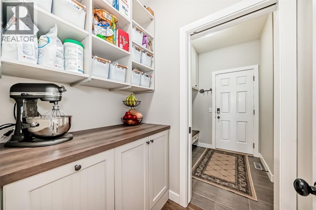 156 Masters Rise Se, Calgary, Alberta  T3M 2L5 - Photo 9 - A2302160