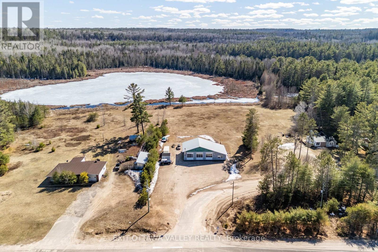 35707 Highway 17 Highway, Laurentian Hills, Ontario  K7S 3G7 - Photo 15 - X13042488