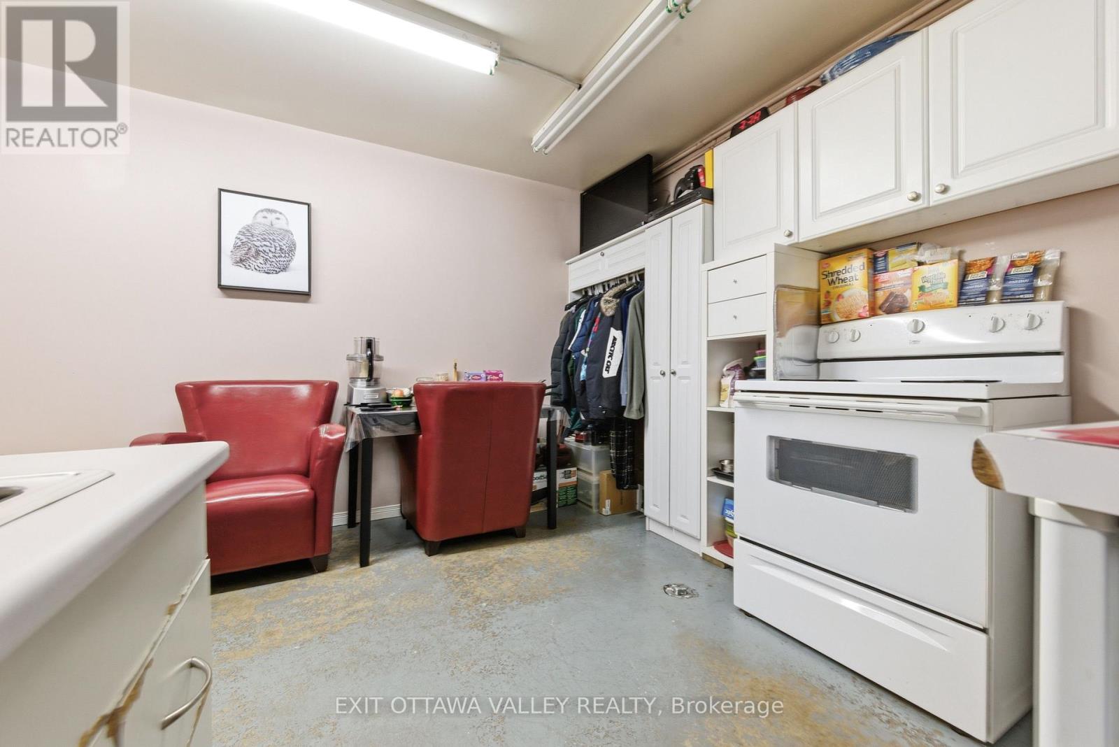 35707 Highway 17 Highway, Laurentian Hills, Ontario  K7S 3G7 - Photo 22 - X13042488